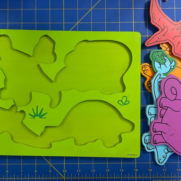 Dinosaur Wood Puzzle - Picture 2 of 8